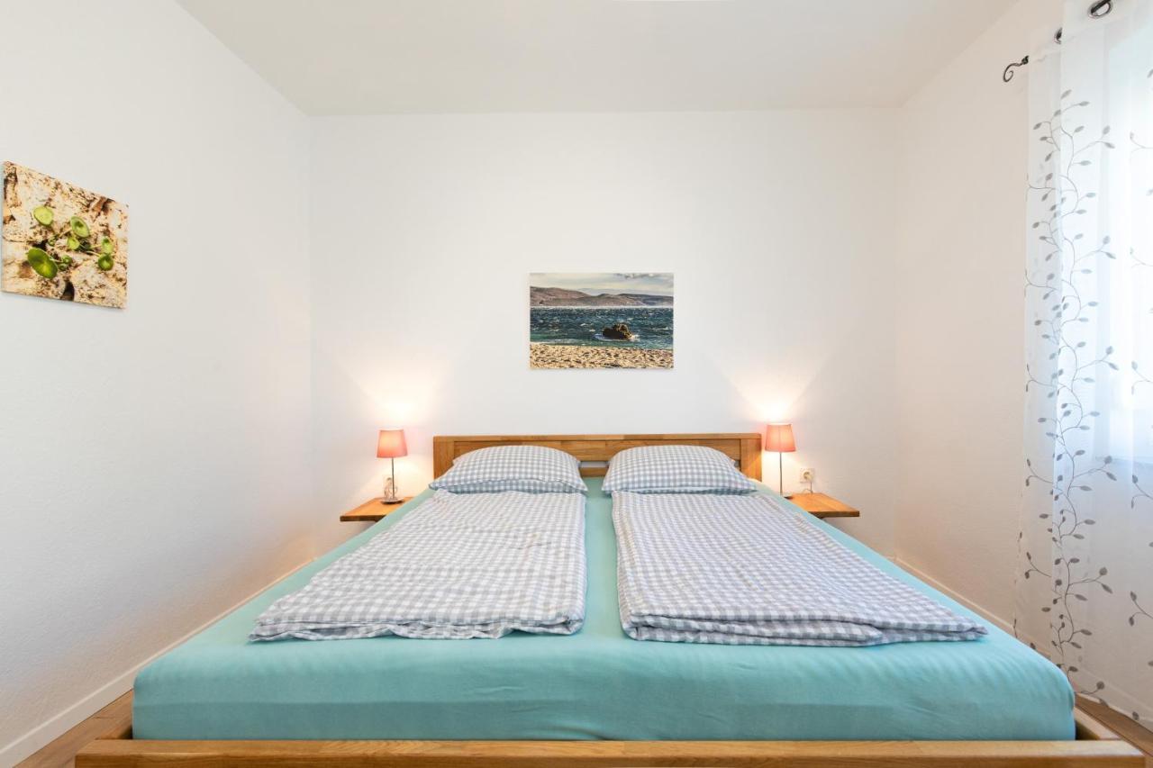 Apartments Oleander 크르크 외부 사진
